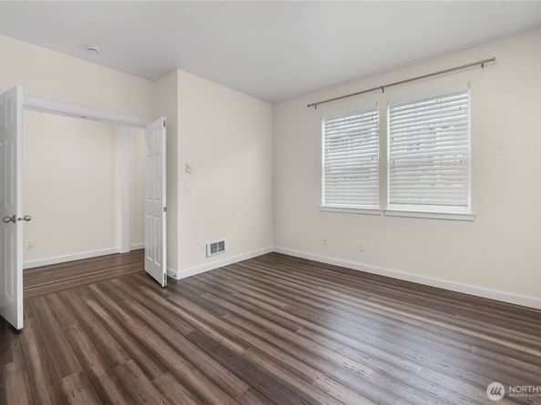 19463 Scoter Lane NE, Poulsbo WA 98370