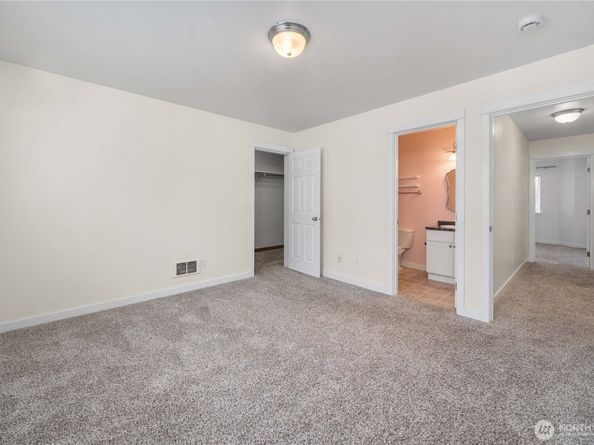 19463 Scoter Lane NE, Poulsbo WA 98370