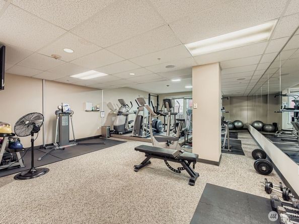 2607 Western Avenue 612, Seattle WA 98121