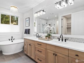 11218 NE 67th Street, Kirkland WA 98033