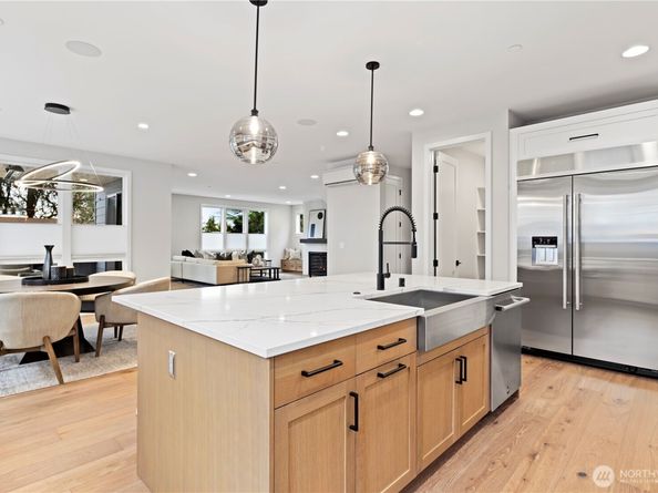 11218 NE 67th Street, Kirkland WA 98033