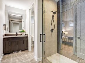 11218 NE 67th Street, Kirkland WA 98033