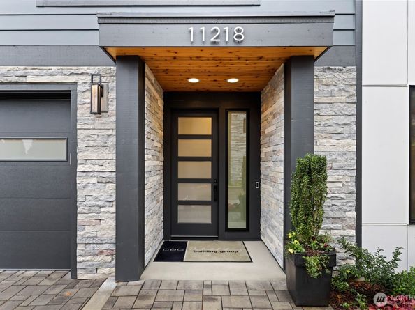 11218 NE 67th Street, Kirkland WA 98033