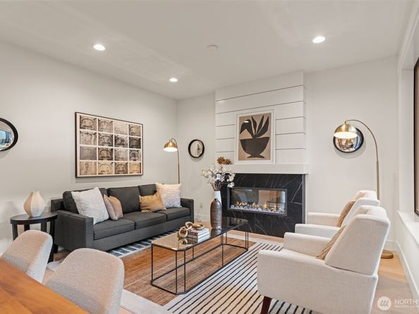 8009 131st Place NE, Kirkland WA 98033