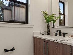 8009 131st Place NE, Kirkland WA 98033