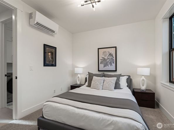 8009 131st Place NE, Kirkland WA 98033