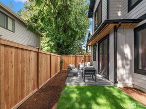 8009 131st Place NE, Kirkland WA 98033