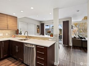 7250 Old Redmond Road H127, Redmond WA 98052