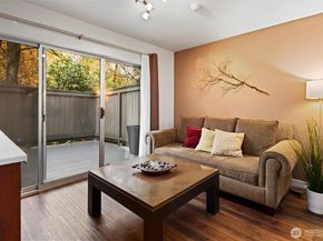 7250 Old Redmond Road H127, Redmond WA 98052