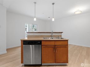 2840 SW Raymond Street 203, Seattle WA 98126