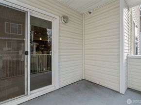 2840 SW Raymond Street 203, Seattle WA 98126