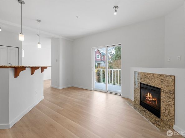 2840 SW Raymond Street 203, Seattle WA 98126