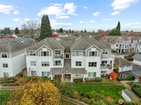 2840 SW Raymond Street 203, Seattle WA 98126