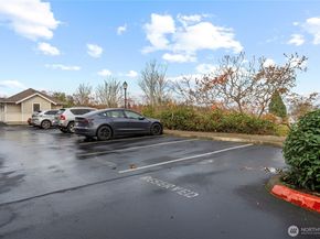 2840 SW Raymond Street 203, Seattle WA 98126