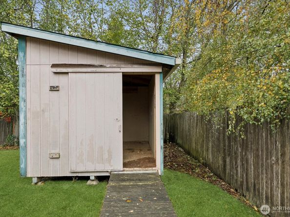 1606 SW 322nd Street, Federal Way WA 98023