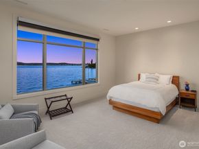 4911 NE Laurelcrest Lane, Seattle WA 98105