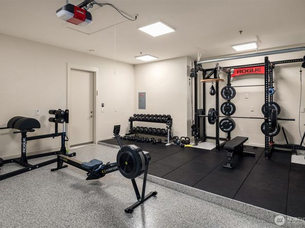 4911 NE Laurelcrest Lane, Seattle WA 98105