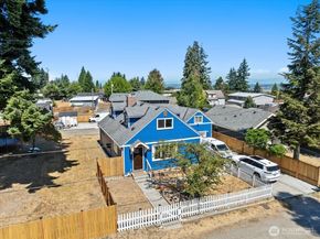 2323 Lexington Avenue A, Everett WA 98203