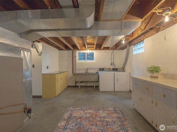 1518 N Wycoff Avenue, Bremerton WA 98312