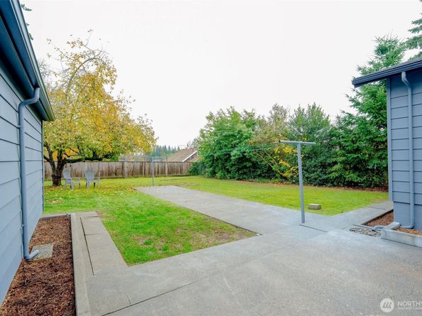 1518 N Wycoff Avenue, Bremerton WA 98312