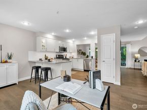 3748 257th Avenue SE, Sammamish WA 98029