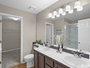 3748 257th Avenue SE, Sammamish WA 98029