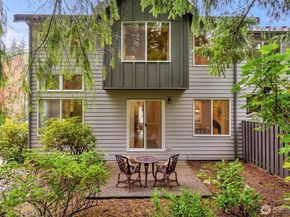 3748 257th Avenue SE, Sammamish WA 98029