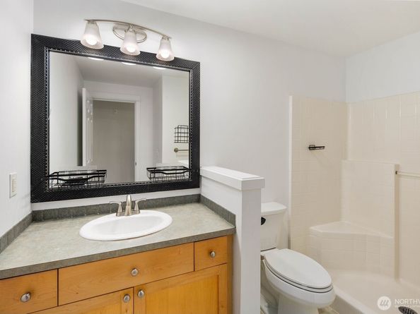 15026 40th Avenue W 13302, Lynnwood WA 98087