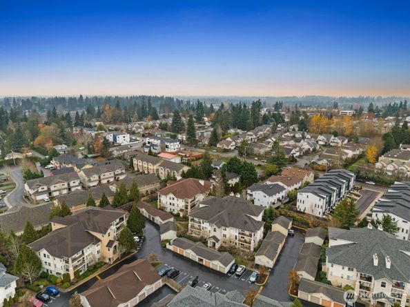 15026 40th Avenue W 13302, Lynnwood WA 98087