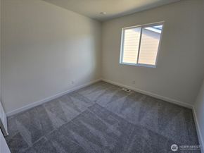 6141 Crestner Drive SW 406, Port Orchard WA 98367