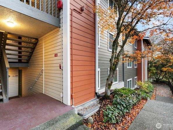 20026 Viking Crest Loop NE 1102, Poulsbo WA 98370