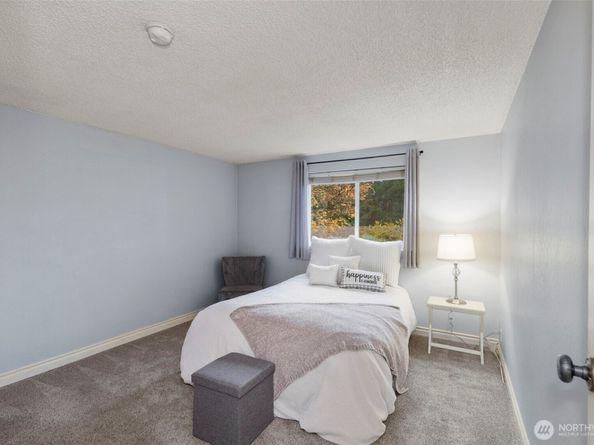 20026 Viking Crest Loop NE 1102, Poulsbo WA 98370