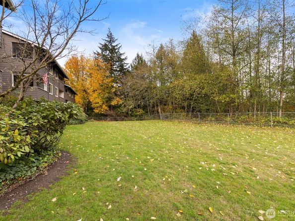 20026 Viking Crest Loop NE 1102, Poulsbo WA 98370