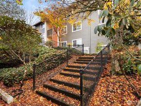 20026 Viking Crest Loop NE 1102, Poulsbo WA 98370