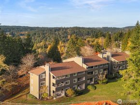 20026 Viking Crest Loop NE 1102, Poulsbo WA 98370