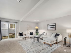 14627 SE 189th Place, Renton WA 98058