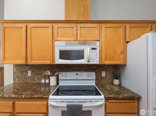 14627 SE 189th Place, Renton WA 98058