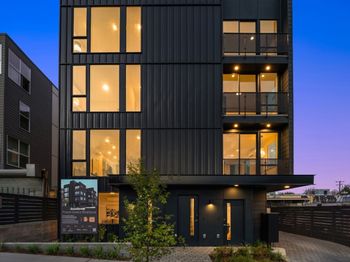 3606 Francis Avenue N