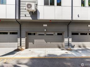 18514 Meridian Avenue N B, Shoreline WA 98133