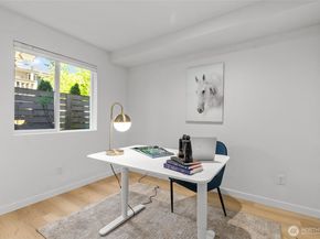 18514 Meridian Avenue N B, Shoreline WA 98133
