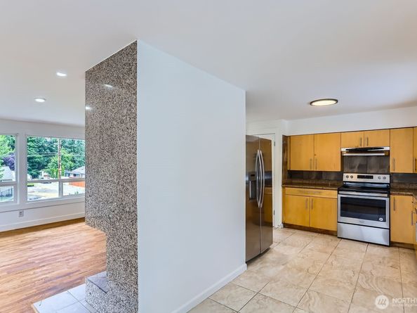 22403 60th Avenue W, Mountlake Terrace WA 98043