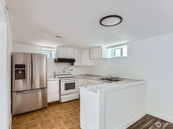 22403 60th Avenue W, Mountlake Terrace WA 98043