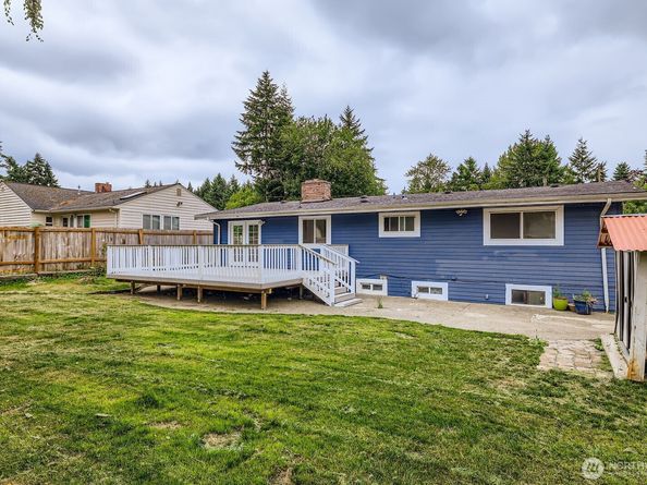 22403 60th Avenue W, Mountlake Terrace WA 98043