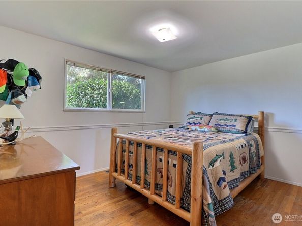10012 126th Avenue SE, Renton WA 98056