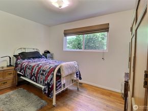 10012 126th Avenue SE, Renton WA 98056