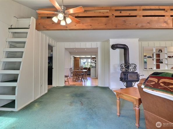 10012 126th Avenue SE, Renton WA 98056