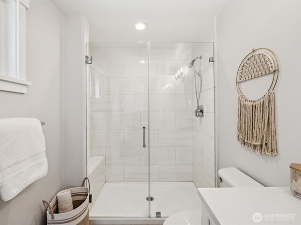 8612 NE 133rd Street, Kirkland WA 98034