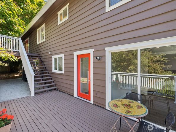 8612 NE 133rd Street, Kirkland WA 98034