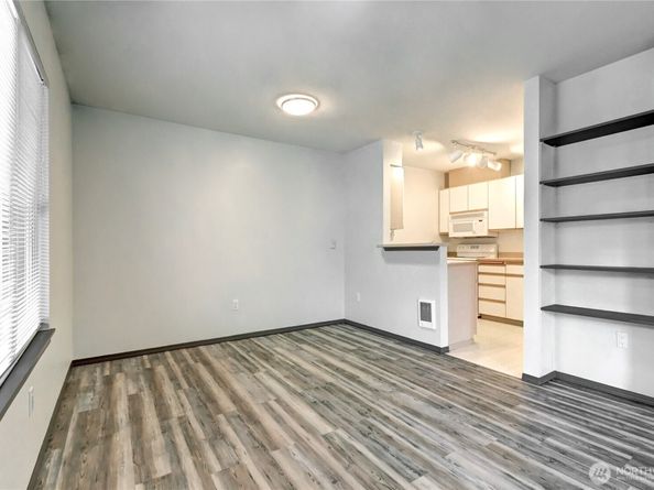 9210 Market Place G104, Lake Stevens WA 98258