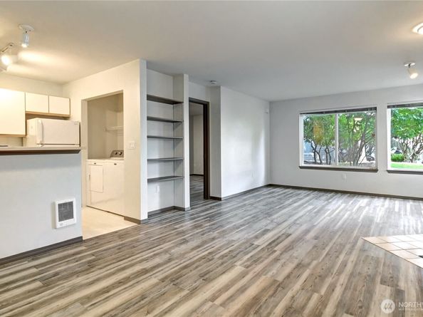 9210 Market Place G104, Lake Stevens WA 98258